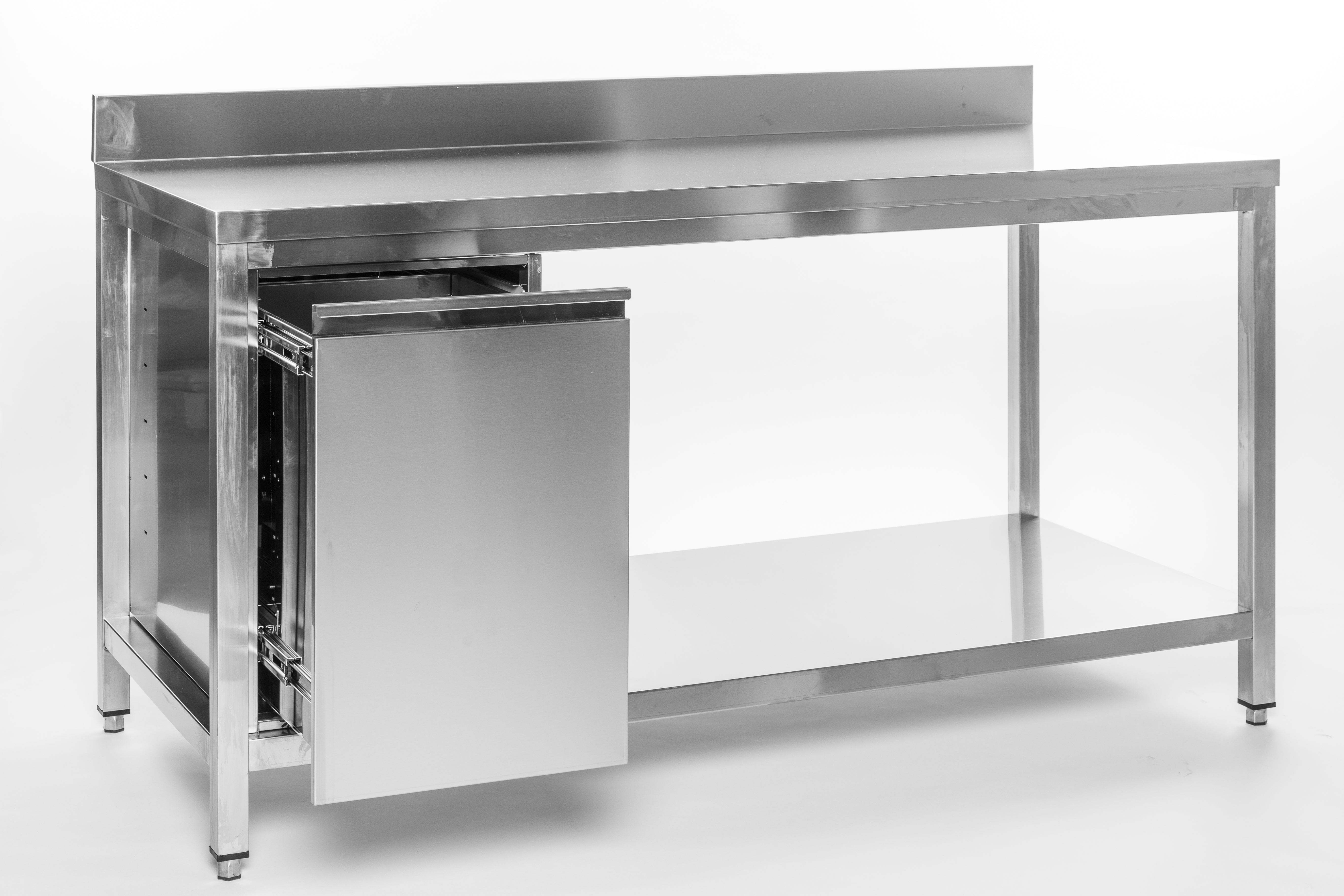 Arbeitstische, Bautiefe 60cm, Bautiefe 70cm, Edelstahlmöbel