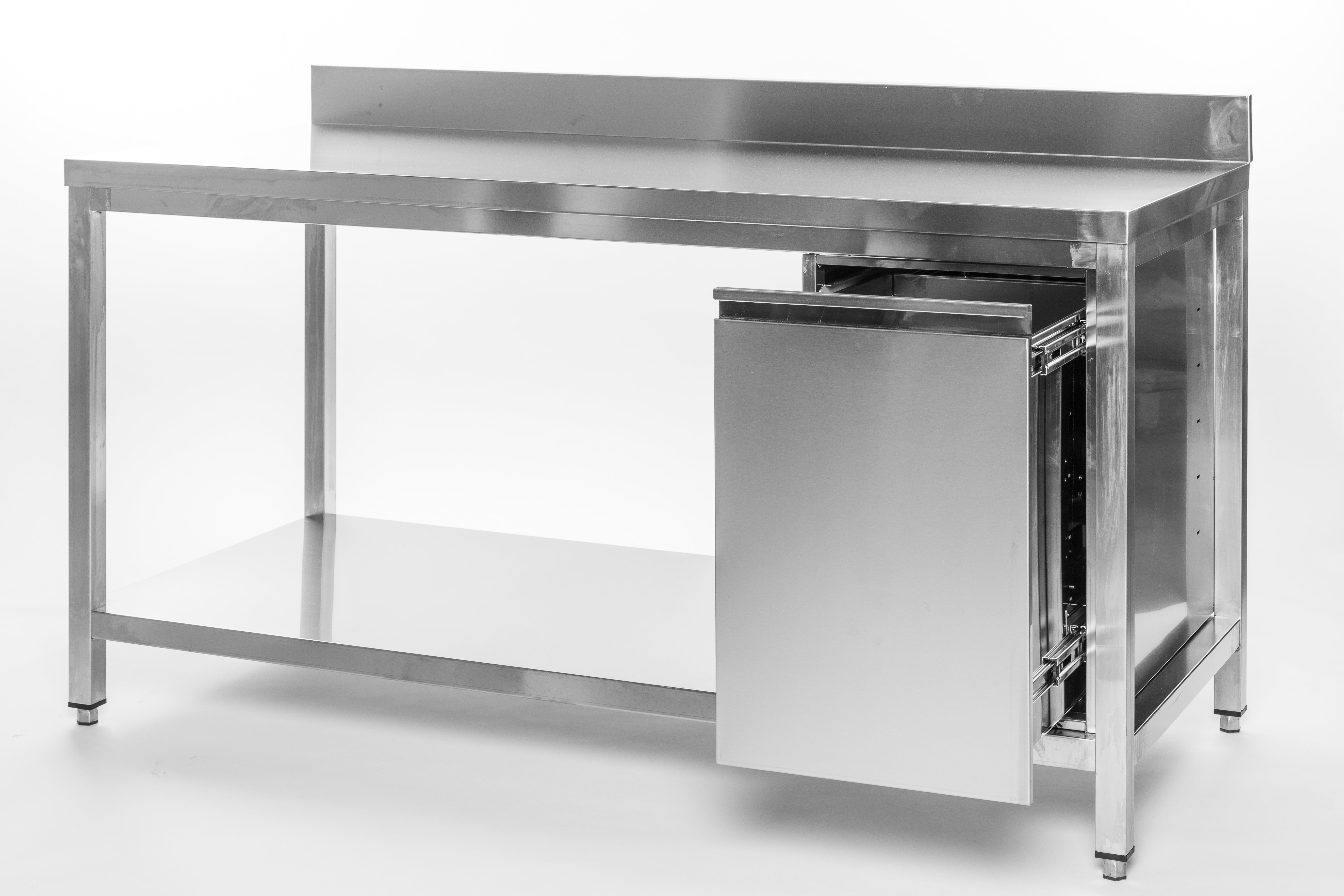 Arbeitstische, Bautiefe 60cm, Bautiefe 70cm, Edelstahlmöbel